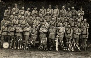 WWI French soldiers, music group photo (fa)