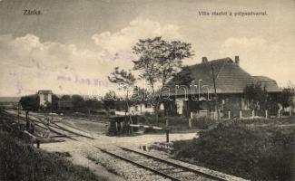 Zánka, villa, vasútállomás (fa)