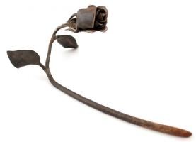 Fém rózsaszál, jelzés nélkül, m: 28 cm, d: 4 cm (rózsafej)