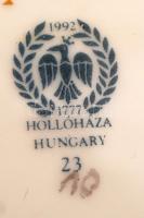 Hollóházi Jurcsák tervezte váza, matricás, jelzett, hibátlan, m:15 cm