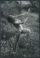 cca 1970 Természet imádók, 4 db finoman erotikus fénykép, 14x24 cm és 13x9 cm-es méretek között /
c...