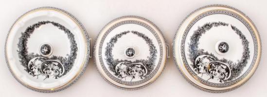 Hollóházi Jurcsák tervezte bonbonier (2db) és hamutál (1db), matricás, jelzett, hibátlan, d:12-15 cm