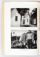 Erdei Ferenc: Futóhomok. A Duna -Tiszaköz földje és népe. 35 fényképfelvétellel. Bp., é.n., Athenaeu...