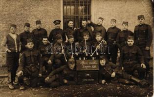 cca 1910-1930 Katonai privát fotólapok, megírva, postázva, 13 db fénykép, 14x9 cm