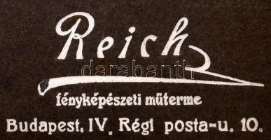 1910. szeptember 20. Tatabányán készült csoportkép, az alkalom további kutatást igényel, a Budapestr...