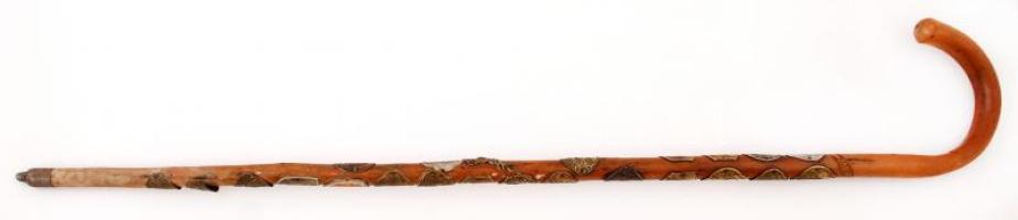 "Mariazell" feliratú túrabot 23 db különféle érdekes botjelvénnyel