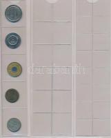 59db vegyes fémpénz, sportérem és zseton, közte magyar, amerikai fémpénzek újszerű albumba rendezve ...