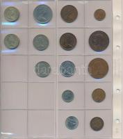 194db vegyes külföldi fémpénz újszerű albumba rendezve, közte angol, belga, ausztrál, csehszlovák pé...
