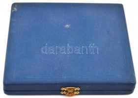 ~1965. "XXV. SZÚR (Színész-Újságíró Rangadó)" Br plakett eredeti tokban (104x91mm) T:1