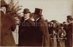 1907 Wekerle Sándor az osztrák-magyar gazdasági kiegyezés megkötésekor, photo