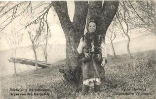 Rutén népviselet a Kárpátokból / Ruthenian folklore from the Carpathian Mountains (EK)