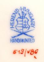 Herendi Viktória mintás porcelán tányérak, kézzel festett, hibátlan, jelzett, 6 db, d: 20 cm