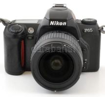 Nikon F65 típusú analóg fényképezőgép, működőképes állapotban