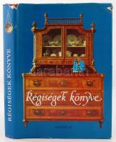 Régiségek könyve. Szerk.: Voit Pál. Bp., 1983, Gondolat. Számos érdekes színes és fekete-fehér képpel. Vászonkötésben, kicsit szakadt papír védőborítóval, egyébként jó állapotban.