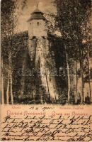 Komárom, Kőszűz / statue