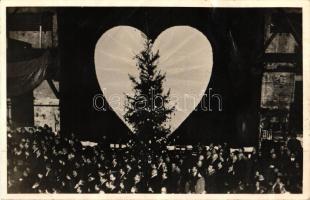 1938 Budapest, Ganz waggongyár nagygépműhelye, Ganz vállalat karácsonyfája, belső