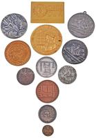 11db vegyes magyar és külföldi emlékérem és emlékplakett, főleg külföldiek, közte NDK DN "Kiváló szolgálatért a katonai építkezésben" aranyozott fém emlékérem (60mm), Kína DN "Nemzeti Színesfém Iparvállalat" Br emlékérem (50mm) T:vegyes 11pcs of various commemorative medals and plaques, including GDR ND "China National Nonferrous Metals Industry Corporation" Br commemorative medal (50mm) C:mixed