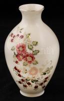 Zsolnay virág mintás váza, kézzel festett, jelzett, hibátlan, m: 15 cm