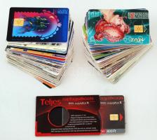 cca 1995-2001 13 db bontatlan telefonkártya, 1 kivételével a Feszty-körkép jeleneteivel, és egy kis doboznyi vegyes magyar és külföldi telefonkártya