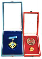 1954. "Magyar Partizán Emlékérem" aranyozott, zománcozott kitüntető jelvény, hátoldalon &q...