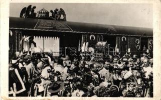 1938 Szent István Jubileumi Év, Országjáró Szent Jobb Aranyvonata