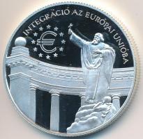 1999. 3000Ft Ag "Integráció az EU-ba - EURO III" T:PP kis ujjlenyomat