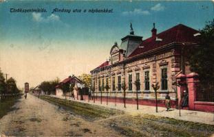 Törökszentmiklós, Almássy utca, Népbank (EK)