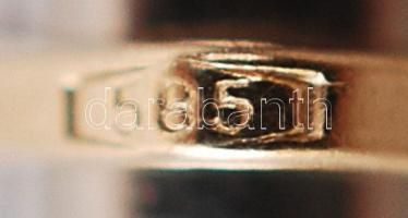 Arany medál: Kürt, Au., 1,1gr, 14K,jelzett/ Gold medal: Horn, Au 1,1gr, marked