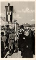 1938 Léva, Ipolyság által Léva városának adományozott országzászló ünneplése / flag, ceremony