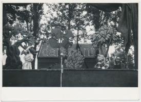 cca 1948 Oktató jellegű bábszínházi előadás a jó út és a rossz út közötti választásról, Tiszavölgyi ...
