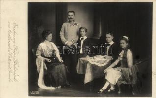 1913 Erzherzog Franz Ferdinand dEste mit Familie Verlag B.K.W.I. / H. C. Kosel Photo / Franz Ferdinand with his family