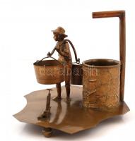 Asztali réz szivartartó, réz figurával és szivarvágóval, jelzése nélkül, 22×25, m:19 cm
