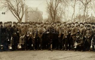 WWI French military army music band, group photo