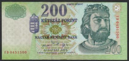 2005. 200Ft elő- és hátlapi nyomat jobbra és extrém felfelé csúszva! Modern bankjegyeknél nagyon ritkán fordul elő! T:I