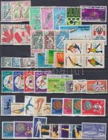 1975-1976 Olimpia motívum 1 négyestömb + 15 klf sor + 8 klf önálló érték + 1 blokk 3 db stecklapon, 1975-1976 Olympics motive 1 block of 4 + 15 sets + 8 individual values + 1 blocks
