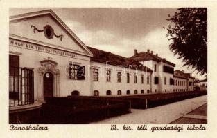 10 db főleg RÉGI fekete-fehér magyar városképes lap / 10 mostly old black and white Hungarian town-v...