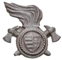 ~1940. Al tűzoltó jelvény (25x24mm) T:2