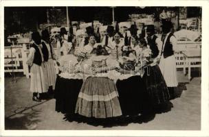 Koppányszántó, Üvegtánc / Hungarian folklore, dance