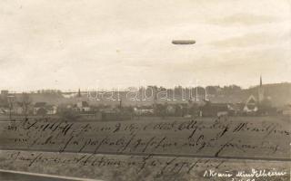 Mintelheim mit Zeppelin Foto AK
