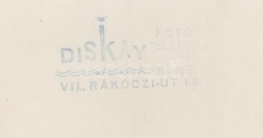 1932 Budapest, VI. ker. Andrássy út 73., A világháború vasutas hőseinek emlékműve, Diskay Fotó, hide...