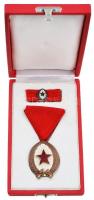 1964. "Munka Érdemrend" bronz fokozata, zománcozott Br kitüntetés mellszalagon, miniatűrre...