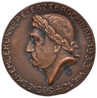 Körmendi Frim Jenő (1886-1959) 1933. "Sobieski emlékünnepe Esztergomban 1933. VIII.12." Br lemezérem kitűzővé alakítva "LUDVIG" gyártói jelzéssel (34mm) T:2 Hungary 1933. "Sobieski Jubielee in Esztergom 12.08.1933" Br one-sided commemorative medallion as badge with makers mark "LUDVIG". Sign.: Jenő Körmendi Frim (34mm) C:XF HPII 1459.