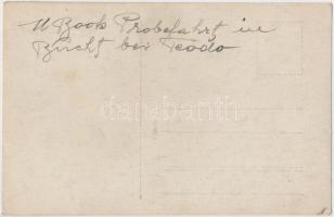 cca 1917 Tengeralattjáró a Kotori-öbölben, hidroplánnal, fotó, hátulján feliratozva, 8,5×13,5 cm