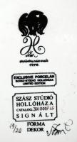 Hollóházi Szász Endre által tervezett fali tál, jelzett, apró karcolással, d: 31 cm