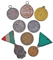 8db vegyes díjérem, mellszalagosak is, közte Matskássy Gyula (1912-1971) ~1940. "Bajnoki Érem / Magyar Pénzintézeti Sportegyletek Ligája - Magyar Pénzintézeti Sportegyletek Ligája - Mezei II." Br díjérem (50mm) + 1940. "Pénzintézeti Központ Tisztviselőinek Sportegyesülete" Br sportérem (40mm) T:vegyes