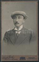 cca 1900 Férfiportré, keményhátú fotó Kossak József temesvári műterméből, 11x7 cm