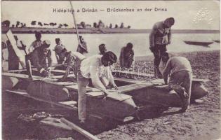 Brückebau an der Drina