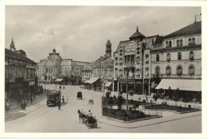Nagyvárad, Horthy Miklós tér, villamos, Neumann M. és Liszt üzlete / square, tram, shops