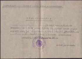 1945 A 104 303. sz. katonai munkásszázad eltávozásról szóló, részben kitöltött nyílt parancsa, a század bélyegzőjével