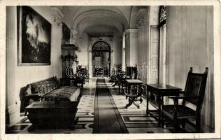 Radvány, Márványfolyosó, belső